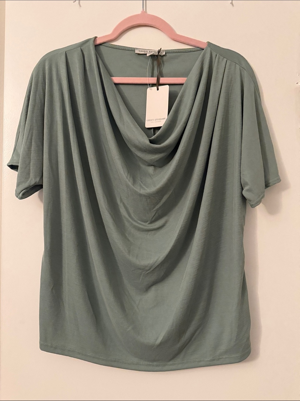 Green Envelope Sage Draped Cowl Short Sleeve Top - Mist Green